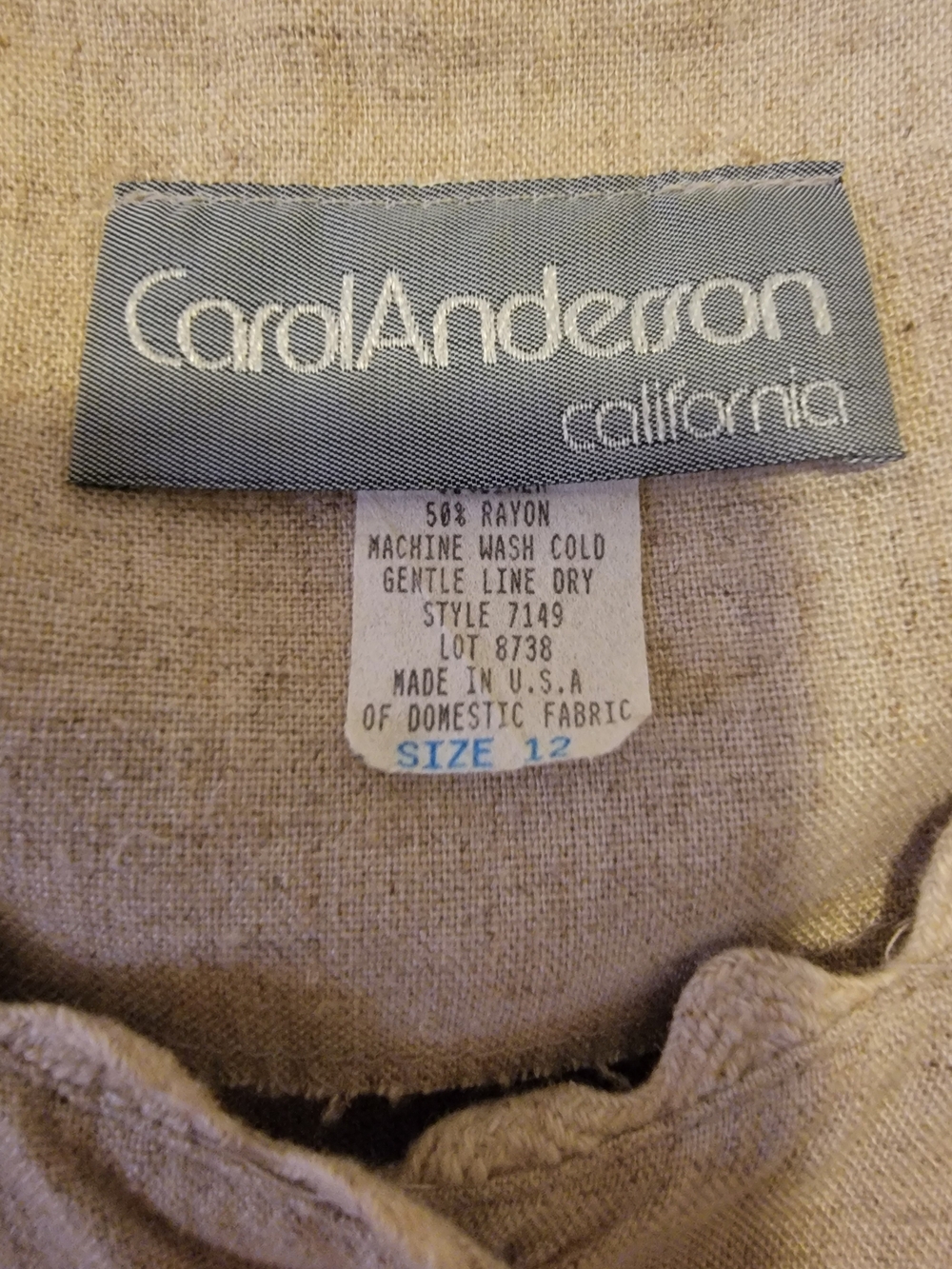 Carol Anderson Beige Button-Front Midi Dress with Scalloped Trim Size 12 EUC - Picture 3 of 6
